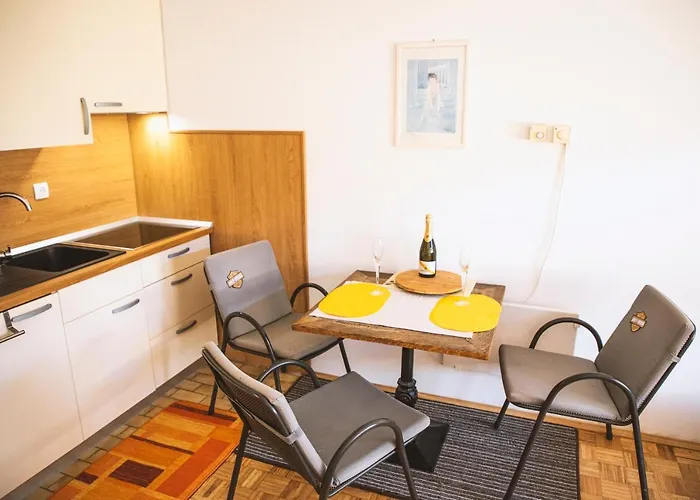 Soncni Apartma