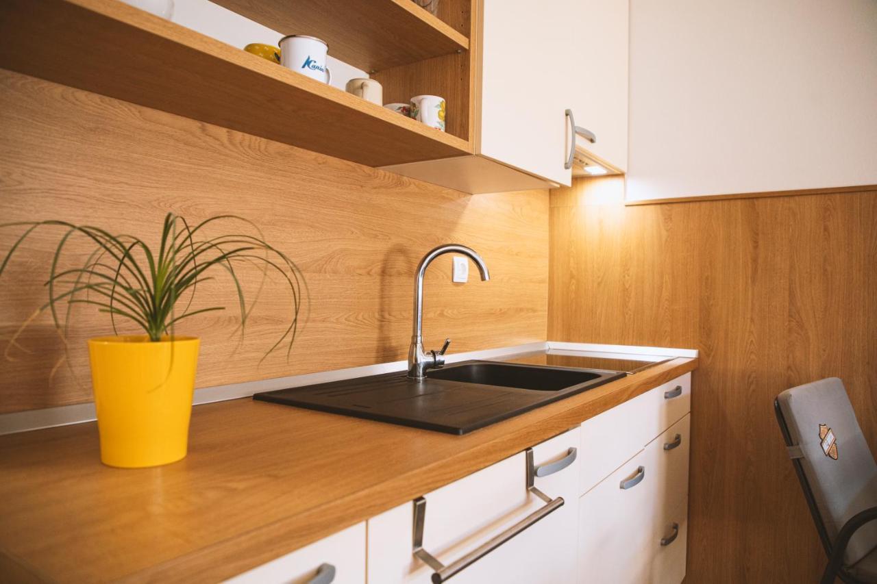 Soncni Apartma *